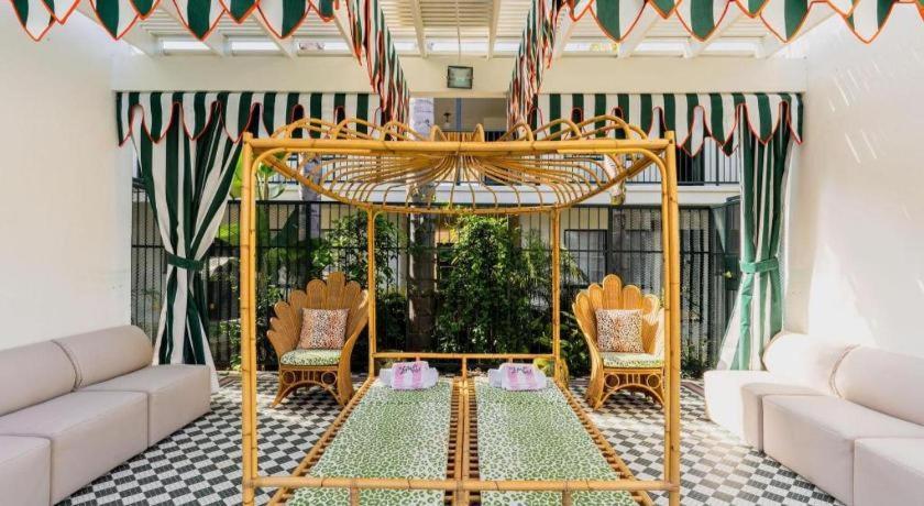 The Lafayette Hotel, Swim Club & Hotel 3*