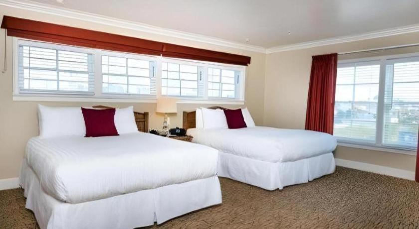 Hotel The Lafayette Hotel, Swim Club & 3*