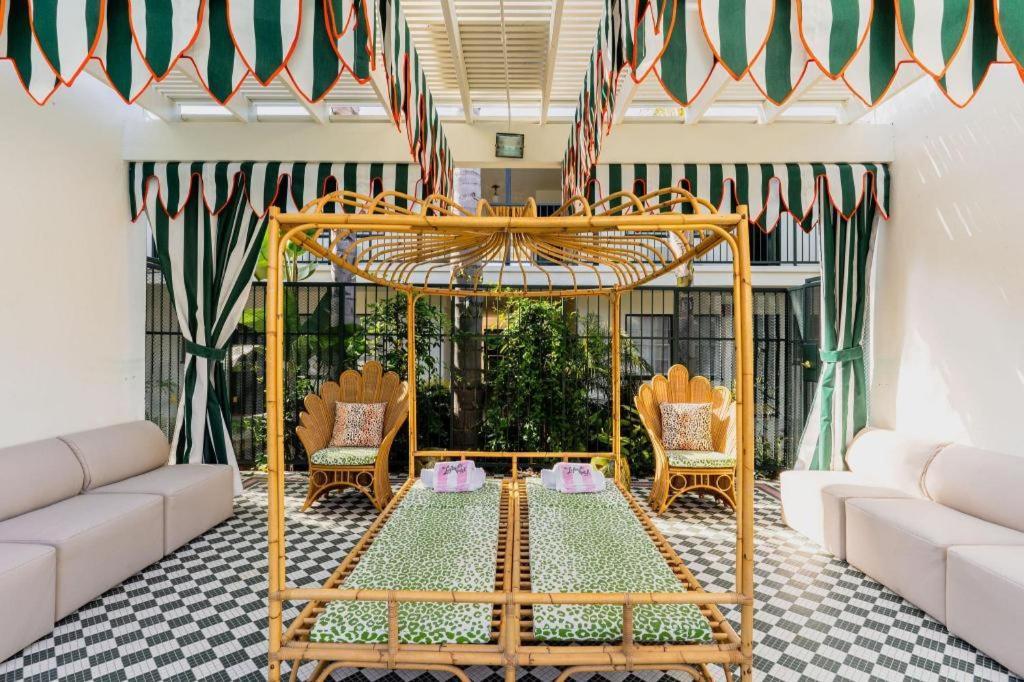 The Lafayette Hotel, Swim Club & Hotel 3*